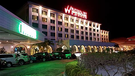 hotel near mactan airport